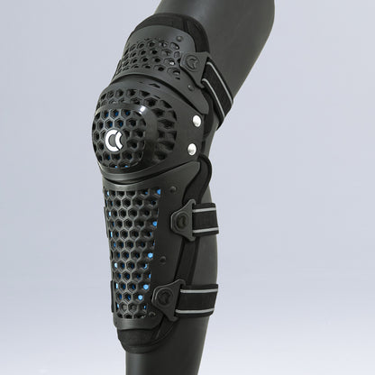Dual Axis Level 2 Knee Guards