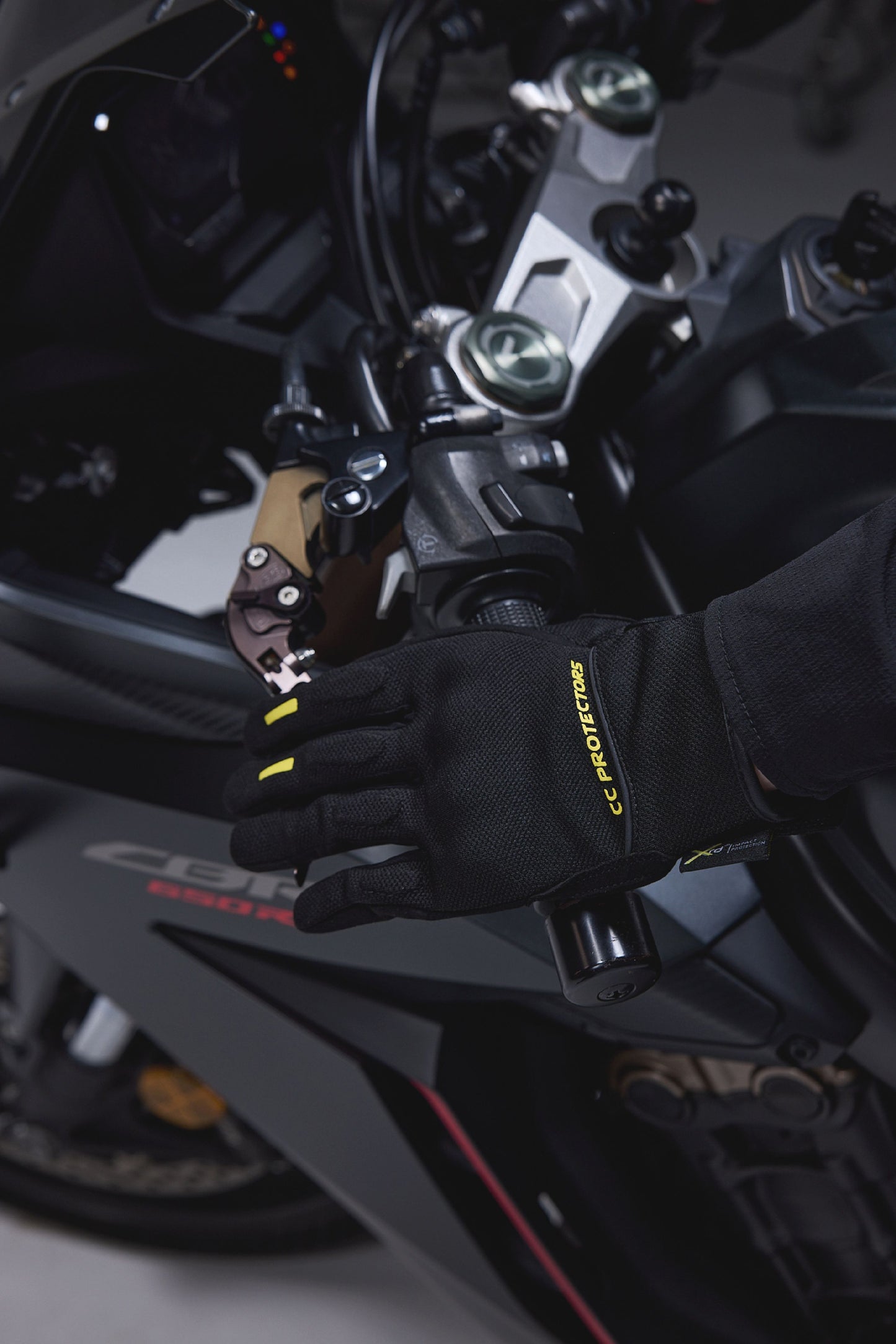 XRD Air Gloves